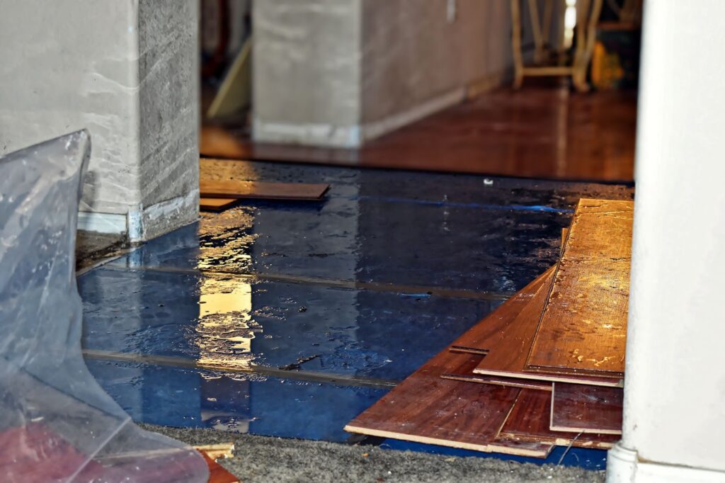 Phoenix area water damage restoration - restoring water-damaged home in efficient restoration process